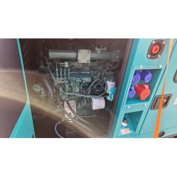 27.5 KVA INSONORISE DIESEL - MOTEUR FAWDE