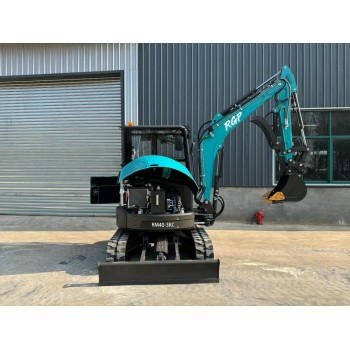 Mini-pelle 4.0T RM40-3KC Moteur kubota D1703